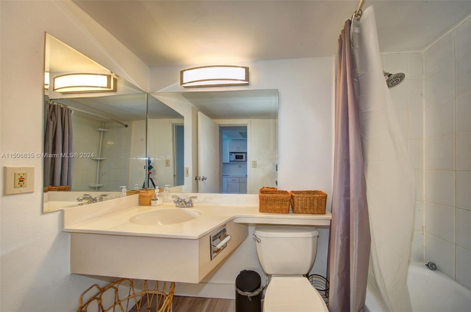 19201 Collins Ave, Sunny Isles Beach, FL, 33160 United States, ,1 BathroomBathrooms,Residential,For Sale,Collins Ave,A11506835