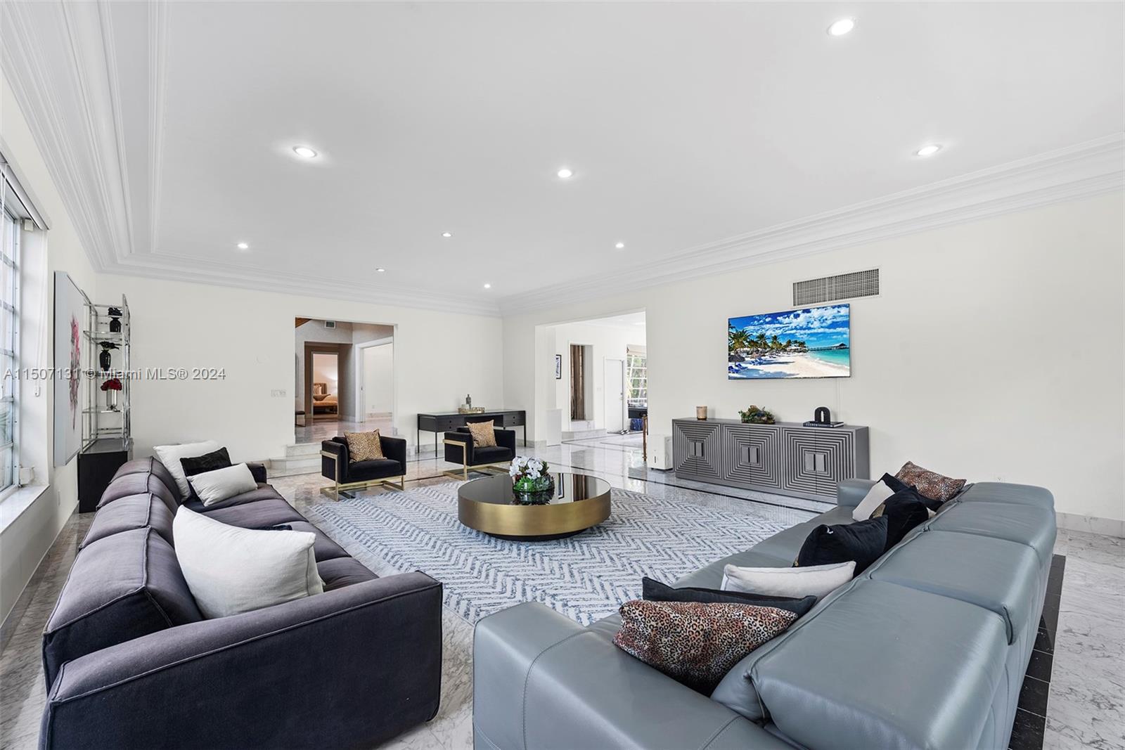 2995 Flamingo Dr, Miami Beach, Florida 33140, 5 Bedrooms Bedrooms, ,5 BathroomsBathrooms,Residential,For Sale,2995 Flamingo Dr,A11507131