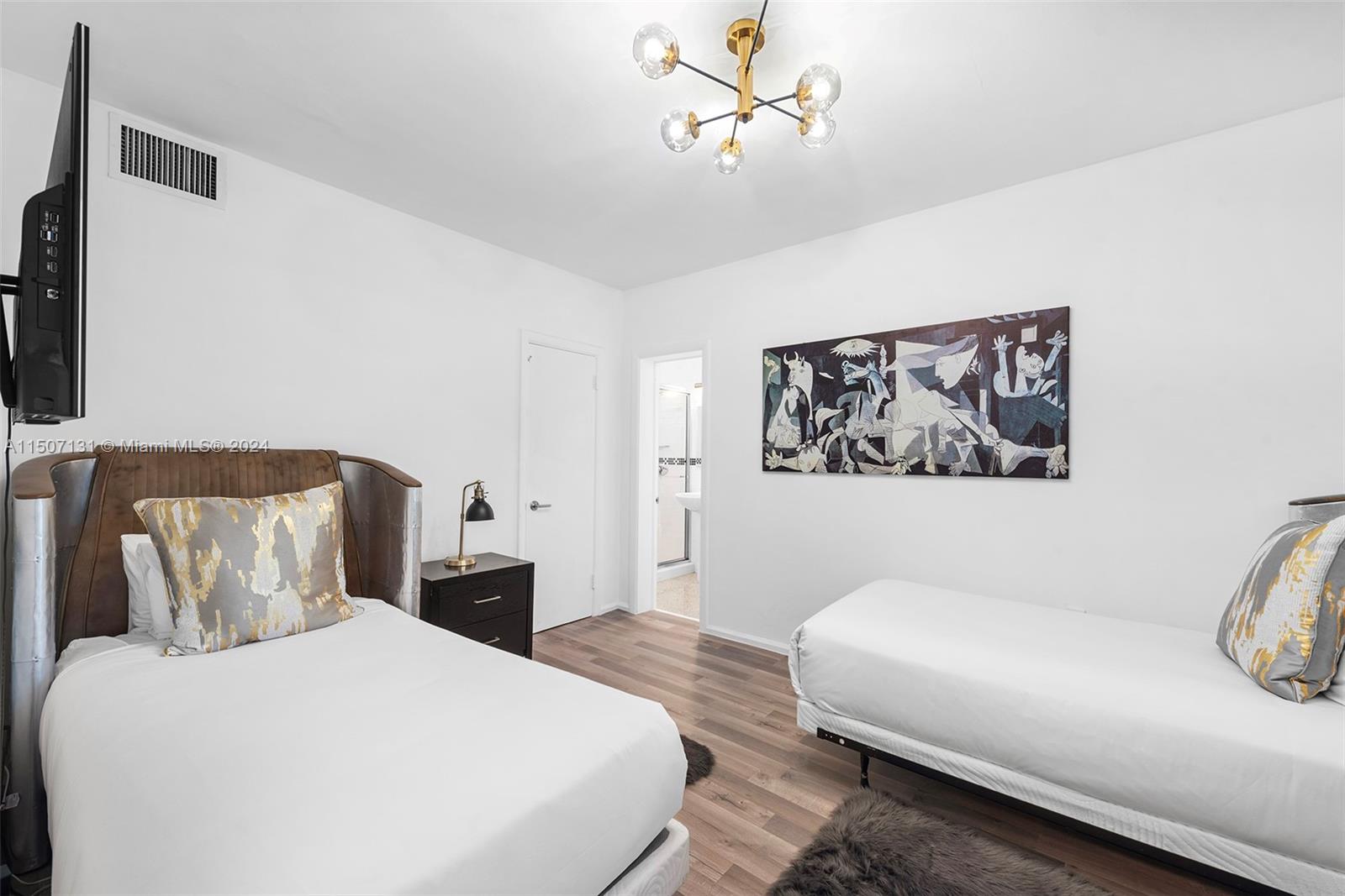 2995 Flamingo Dr, Miami Beach, Florida 33140, 5 Bedrooms Bedrooms, ,5 BathroomsBathrooms,Residential,For Sale,2995 Flamingo Dr,A11507131