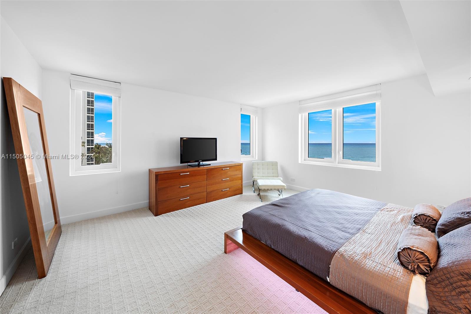 2301 Collins Ave 610, Miami Beach, Florida 33139, 2 Bedrooms Bedrooms, ,2 BathroomsBathrooms,Residentiallease,For Rent,2301 Collins Ave 610,A11505045