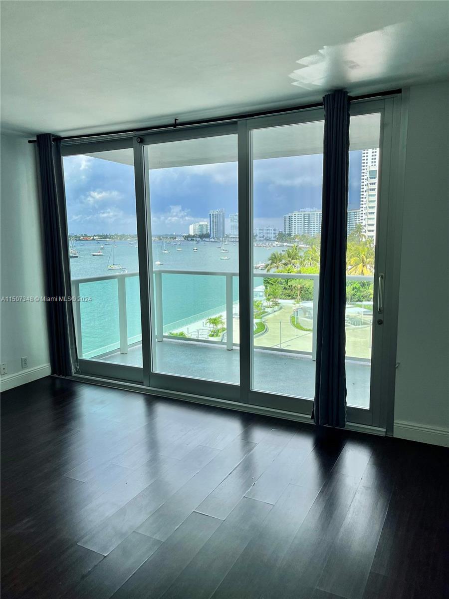 1000 West Ave 523, Miami Beach, Florida 33139, 1 Bedroom Bedrooms, ,1 BathroomBathrooms,Residentiallease,For Rent,1000 West Ave 523,A11507348