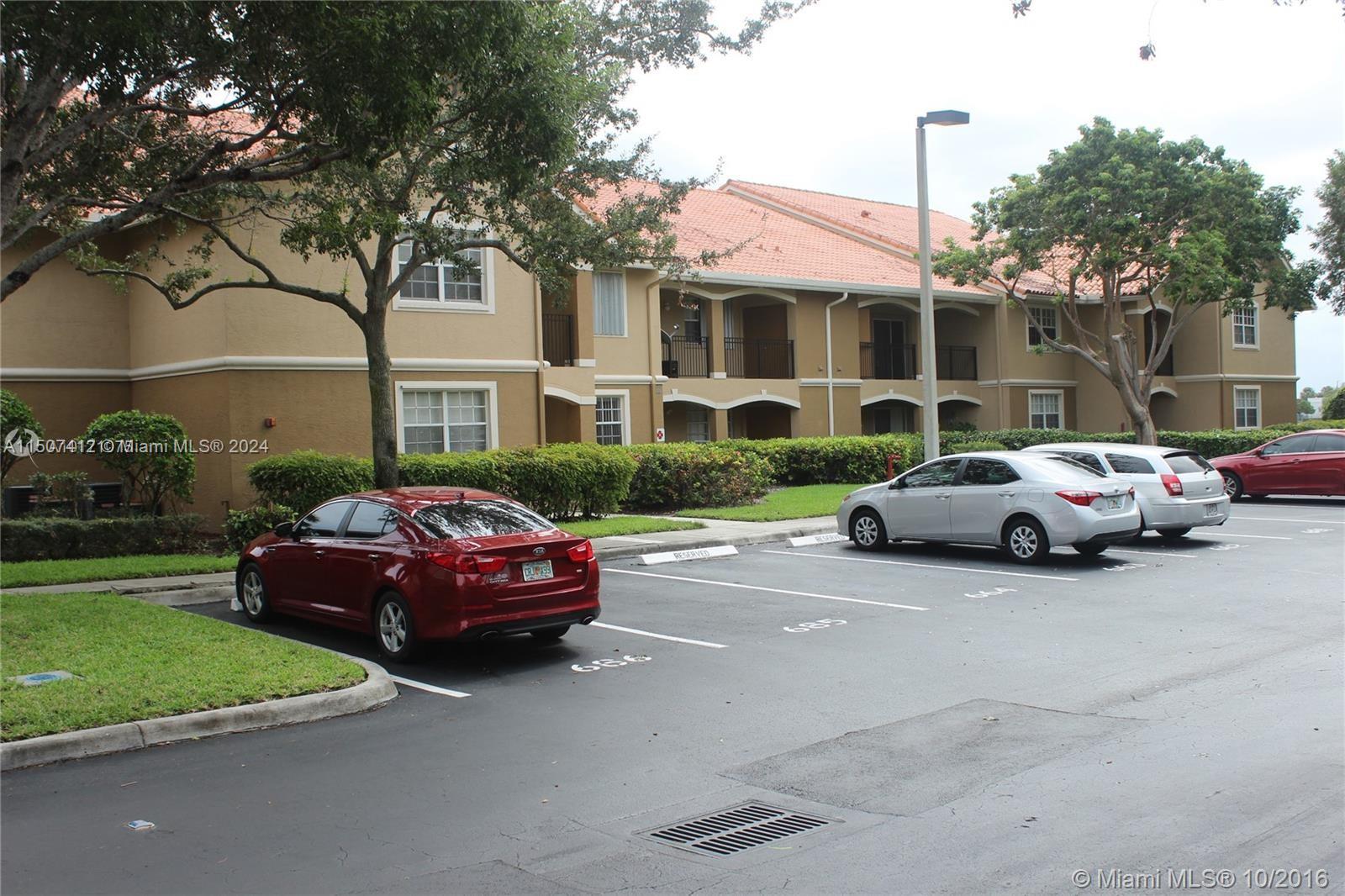 231 SW 116th Ave 19206, Pembroke Pines, Florida 33025, 2 Bedrooms Bedrooms, ,2 BathroomsBathrooms,Residentiallease,For Rent,231 SW 116th Ave 19206,A11507412