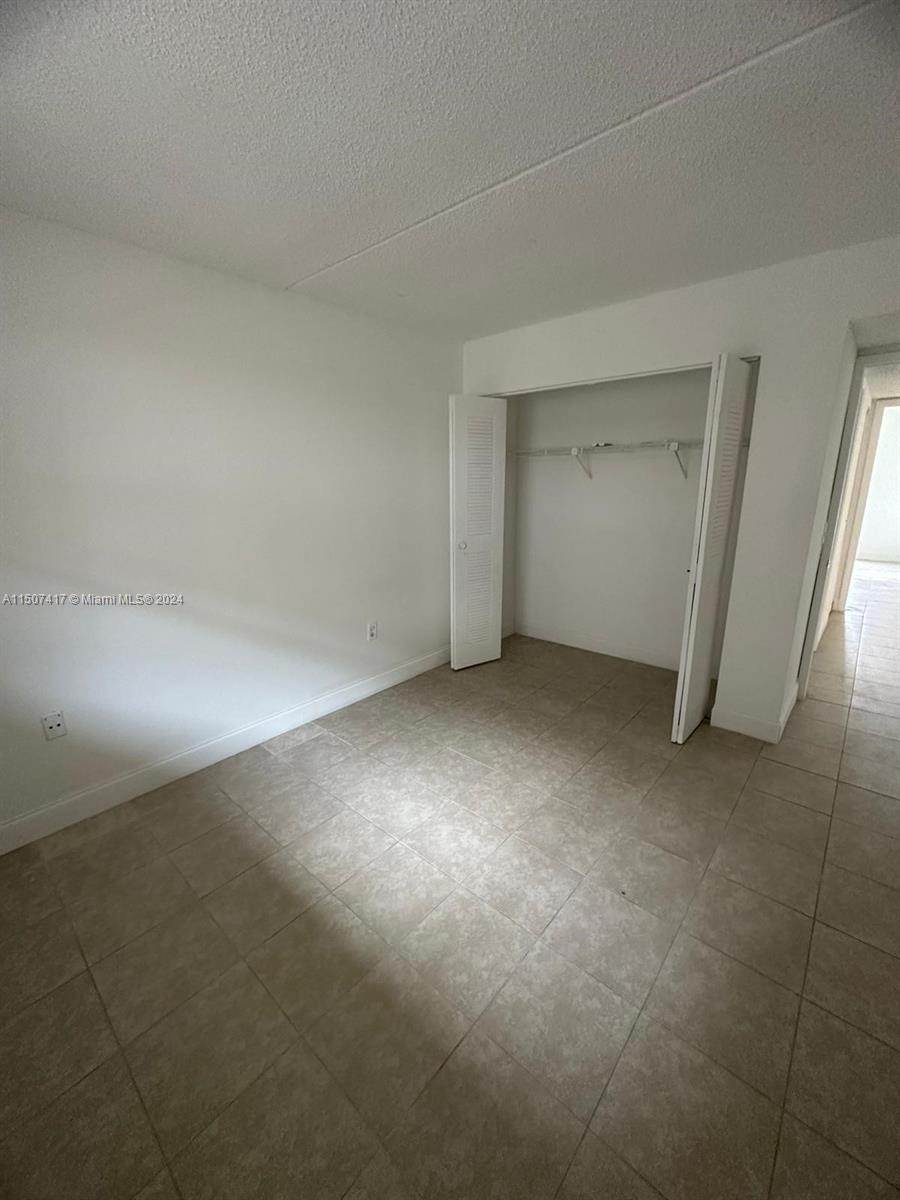 6135 NW 186th St 211, Hialeah, Florida 33015, 3 Bedrooms Bedrooms, ,2 BathroomsBathrooms,Residential,For Sale,6135 NW 186th St 211,A11507417