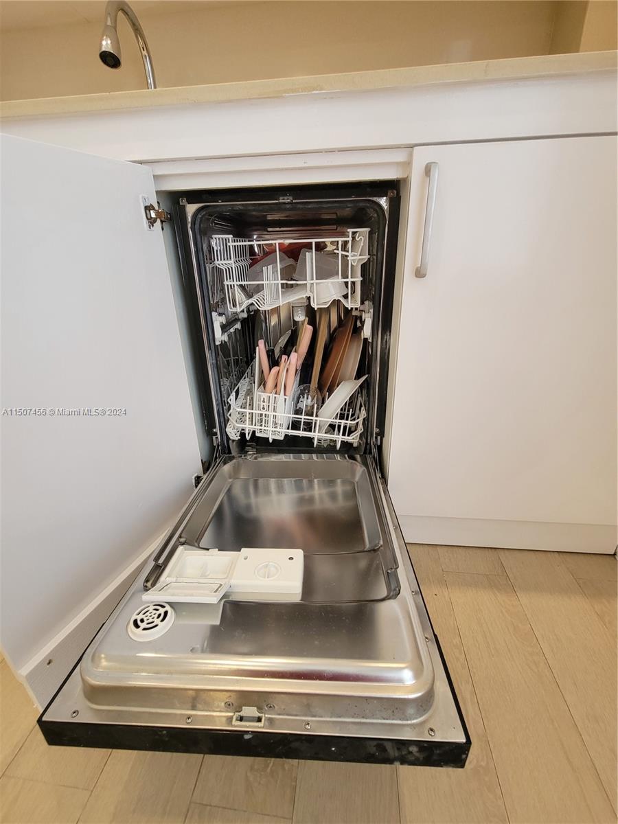 642 Michigan Ave 6, Miami Beach, Florida 33139, ,1 BathroomBathrooms,Residential,For Sale,642 Michigan Ave 6,A11507456