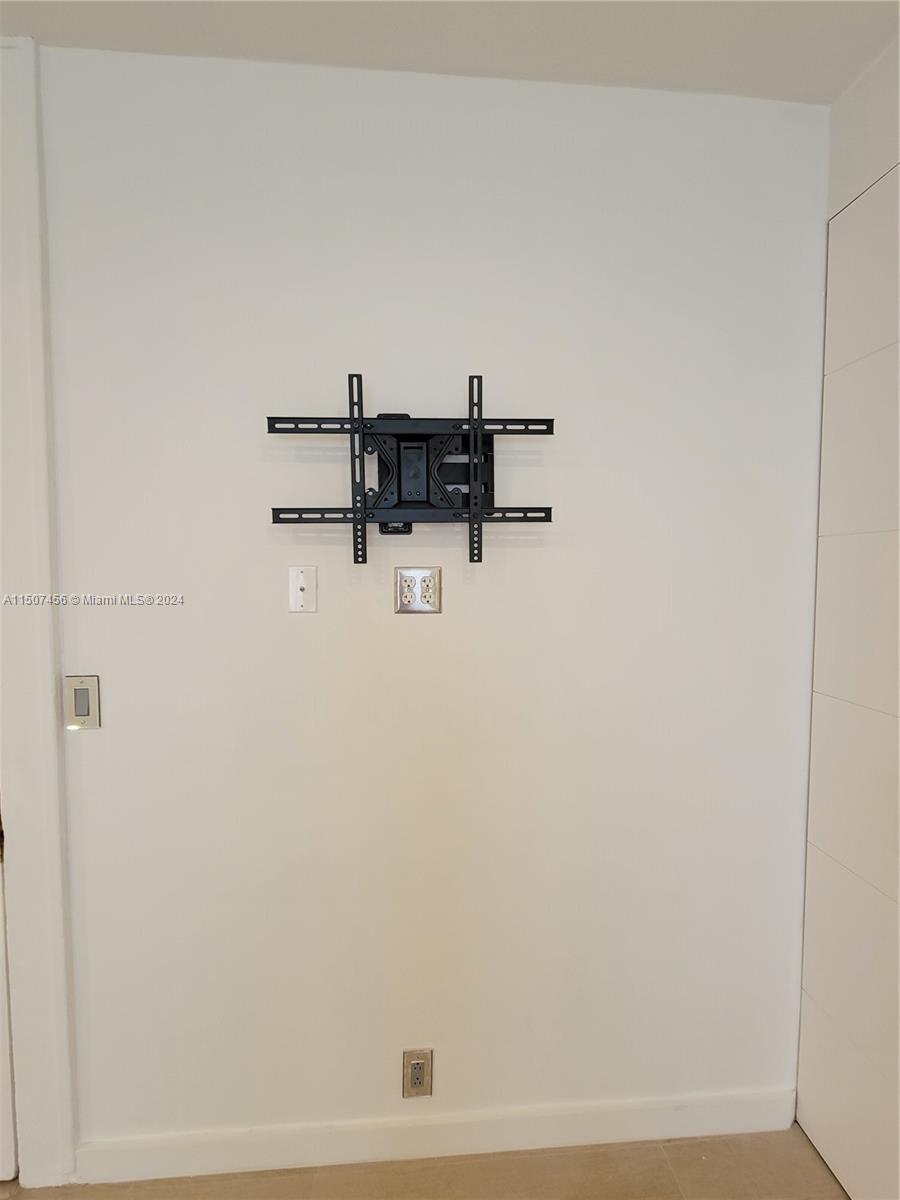 642 Michigan Ave 6, Miami Beach, Florida 33139, ,1 BathroomBathrooms,Residential,For Sale,642 Michigan Ave 6,A11507456