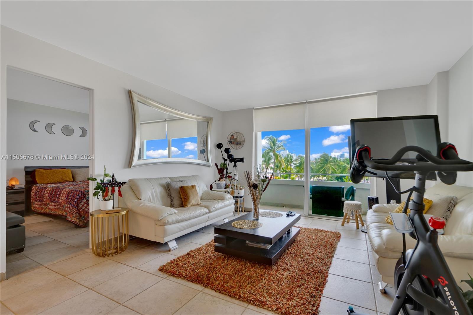 465 Ocean Dr 524, Miami Beach, Florida 33139, 1 Bedroom Bedrooms, ,1 BathroomBathrooms,Residential,For Sale,465 Ocean Dr 524,A11506678