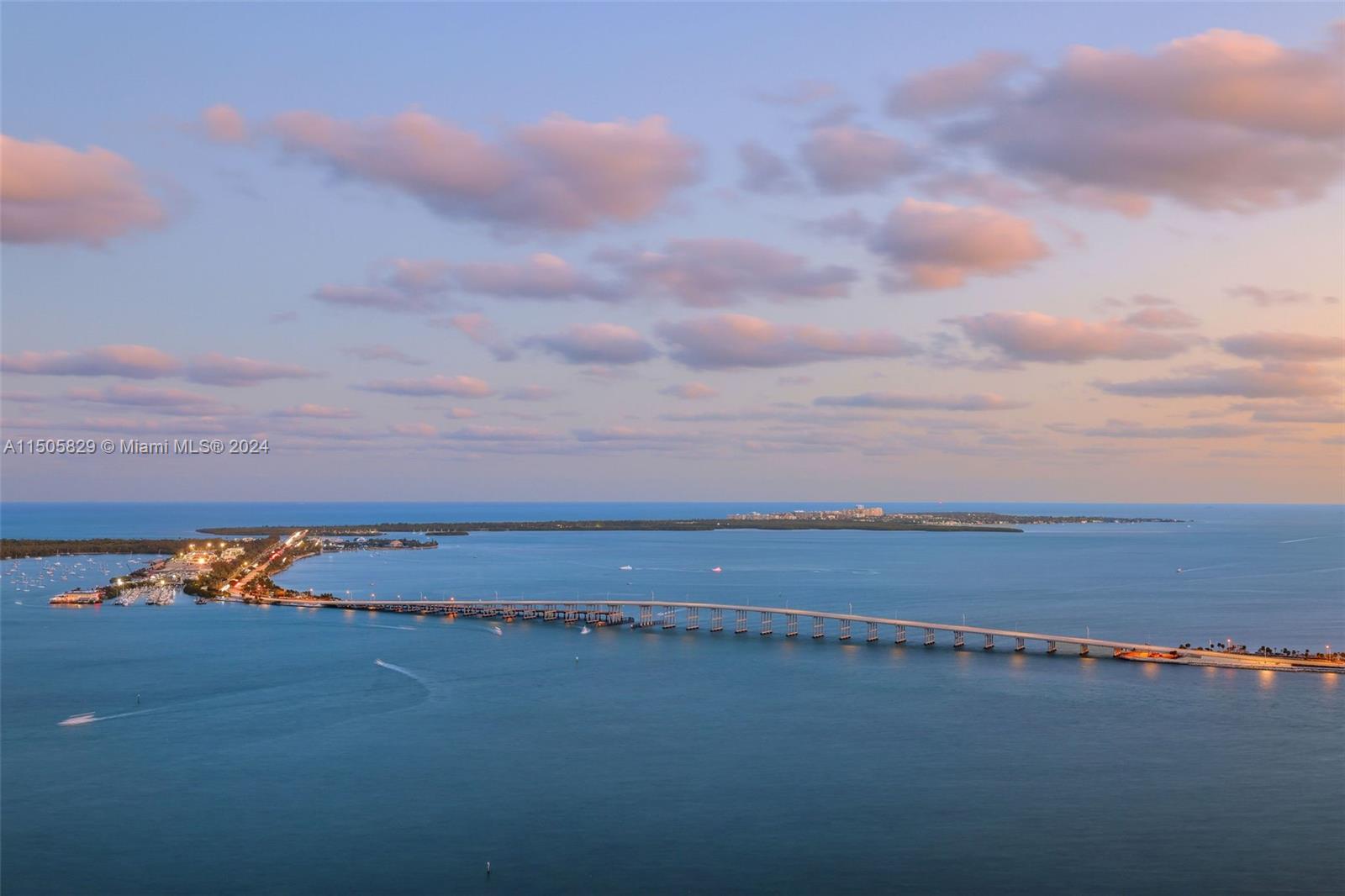 1451 Brickell Ave, Miami, FL, 33131 United States, 3 Bedrooms Bedrooms, ,3 BathroomsBathrooms,Residential,For Sale,Brickell Ave,A11505829