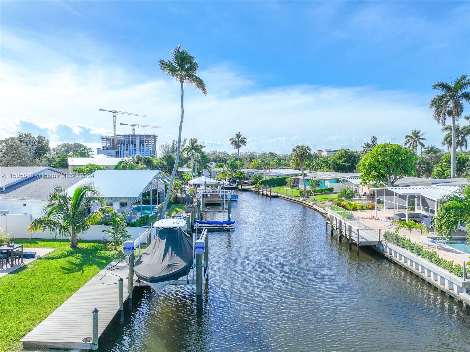 1798 HOLIDAY LN, Naples, FL, 34104 United States, 4 Bedrooms Bedrooms, ,4 BathroomsBathrooms,Residential,For Sale,HOLIDAY LN,A11505819
