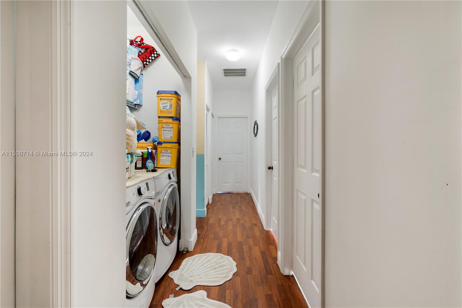 989 NE 41st Ave, Homestead, Florida 33033, 5 Bedrooms Bedrooms, ,3 BathroomsBathrooms,Residential,For Sale,989 NE 41st Ave,A11506714