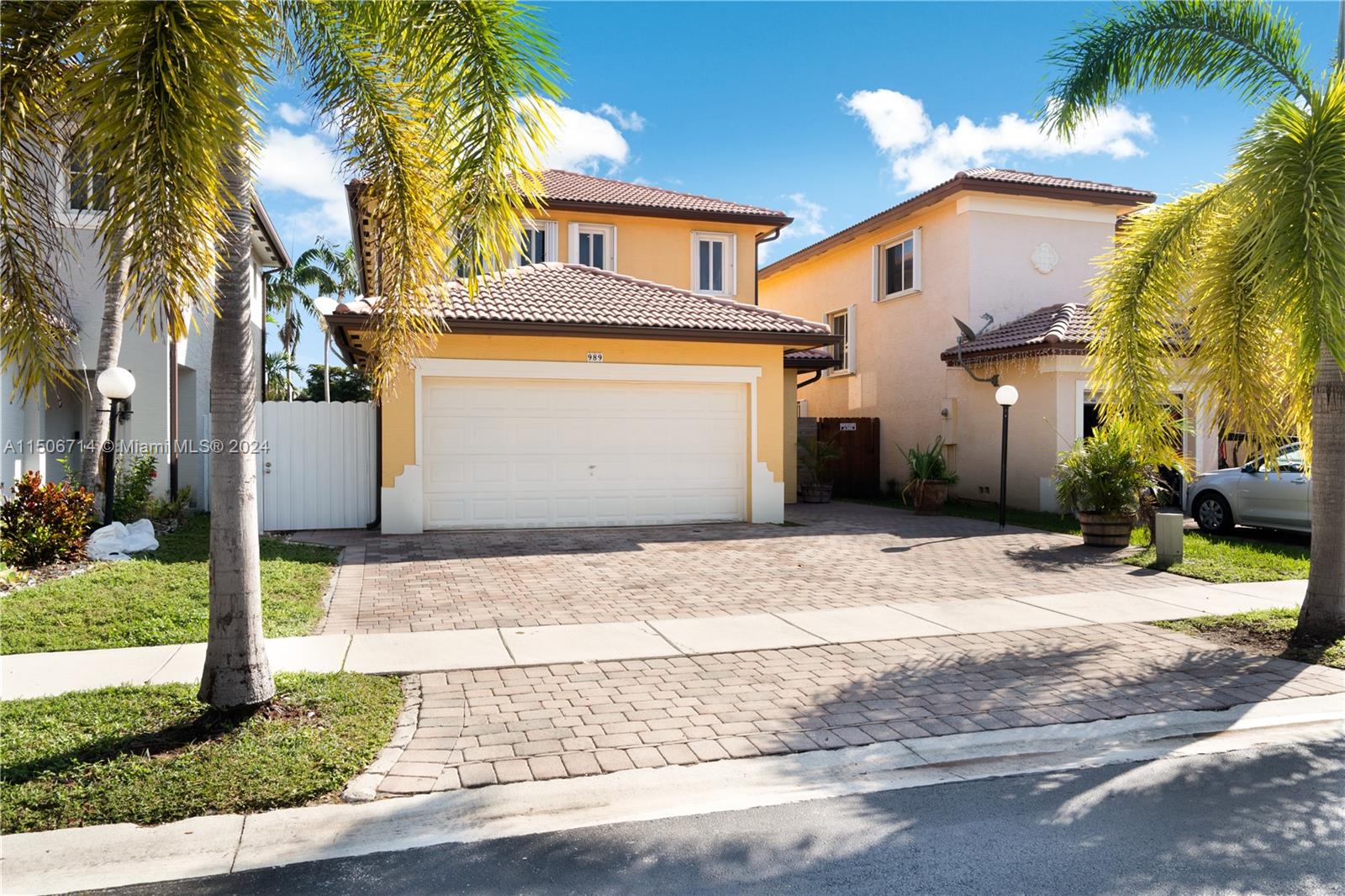 989 NE 41st Ave, Homestead, Florida 33033, 5 Bedrooms Bedrooms, ,3 BathroomsBathrooms,Residential,For Sale,989 NE 41st Ave,A11506714