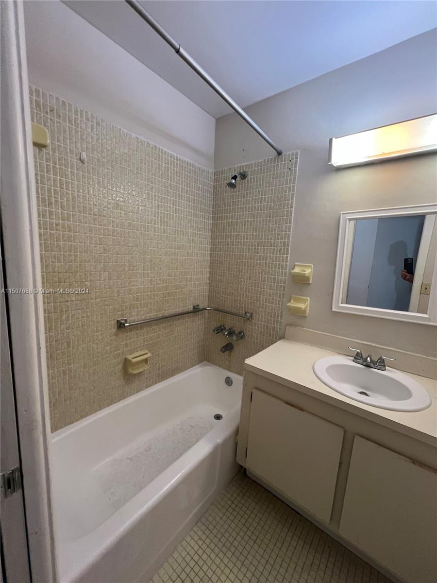 19080 3rd Ct, Miami, FL, 33179 United States, ,1 BathroomBathrooms,Residential,For Sale,3rd Ct,A11507668