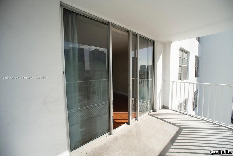 2801 183rd St, Aventura, FL, 33160 United States, 2 Bedrooms Bedrooms, ,2 BathroomsBathrooms,Residential,For Sale,183rd St,A11507677