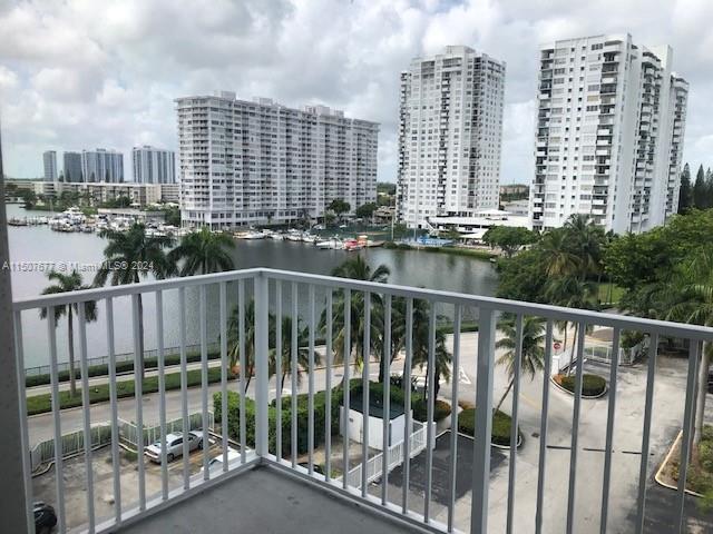 2801 183rd St, Aventura, FL, 33160 United States, 2 Bedrooms Bedrooms, ,2 BathroomsBathrooms,Residential,For Sale,183rd St,A11507677