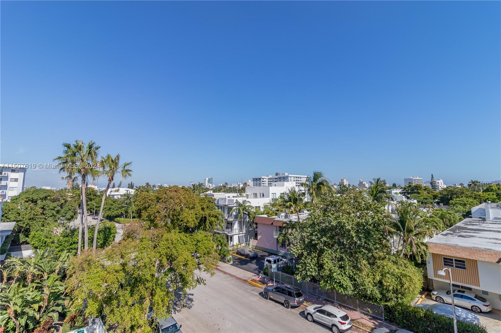 910 Michigan Ave 502, Miami Beach, Florida 33139, 1 Bedroom Bedrooms, ,1 BathroomBathrooms,Residential,For Sale,910 Michigan Ave 502,A11507619