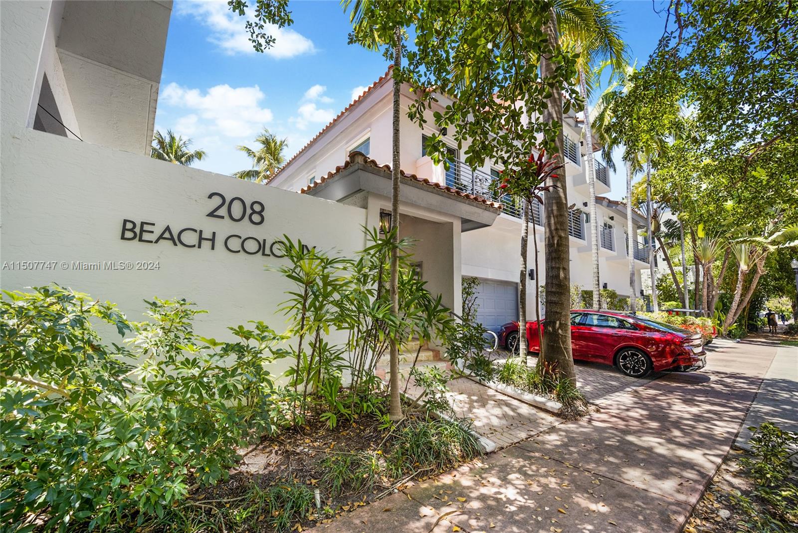 208 Jefferson Ave 103, Miami Beach, Florida 33139, 3 Bedrooms Bedrooms, ,2 BathroomsBathrooms,Residential,For Sale,208 Jefferson Ave 103,A11507747