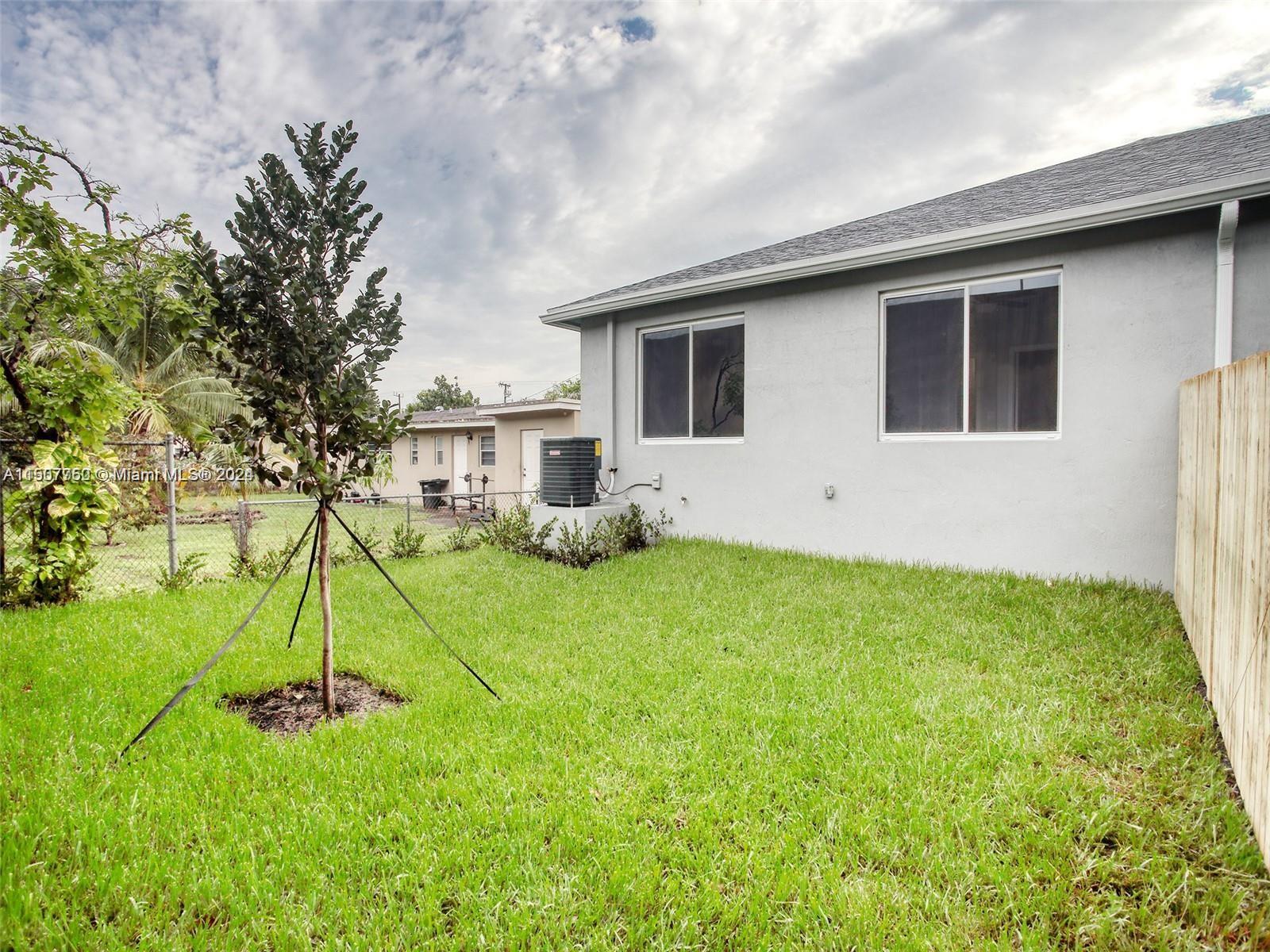 617 20th Ter, Fort Lauderdale, FL, 33312 United States, 3 Bedrooms Bedrooms, ,2 BathroomsBathrooms,Residential,For Sale,20th Ter,A11507750