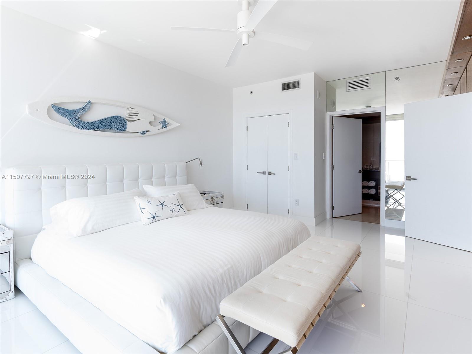 6799 Collins Ave 704, Miami Beach, Florida 33141, 2 Bedrooms Bedrooms, ,2 BathroomsBathrooms,Residentiallease,For Rent,6799 Collins Ave 704,A11507797