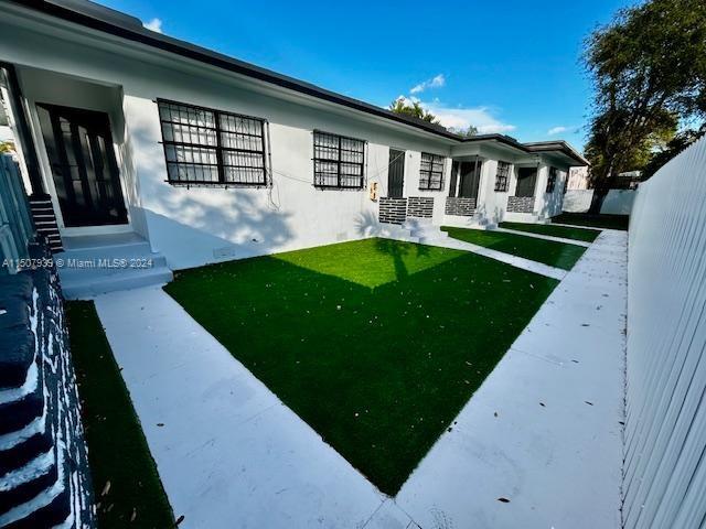 5541 NW 1st Ave 2, Miami, Florida 33127, 2 Bedrooms Bedrooms, ,1 BathroomBathrooms,Residentiallease,For Rent,5541 NW 1st Ave 2,A11507939