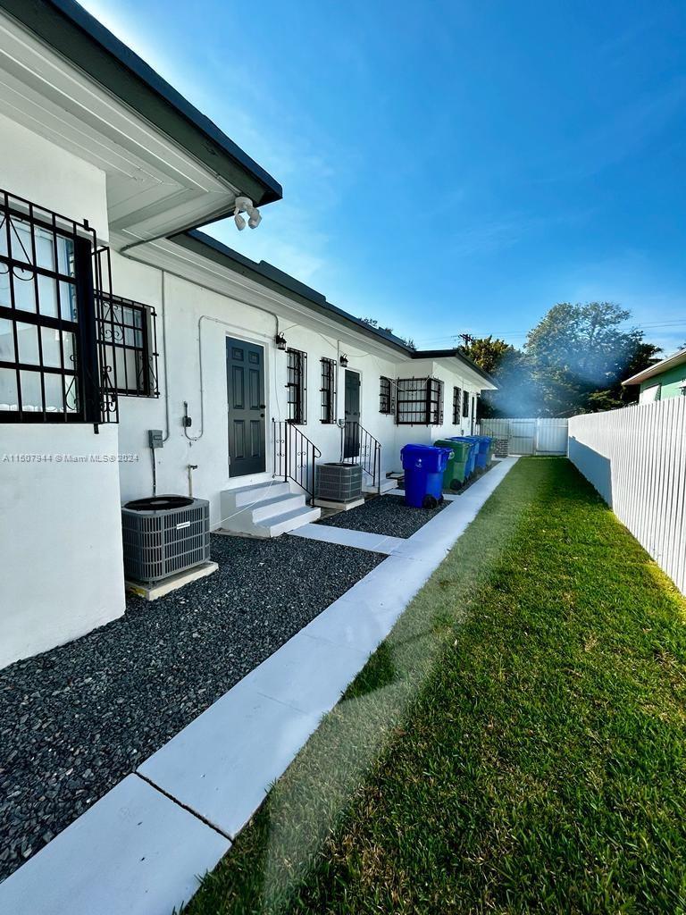 5541 NW 1st Ave 3, Miami, Florida 33127, 2 Bedrooms Bedrooms, ,1 BathroomBathrooms,Residentiallease,For Rent,5541 NW 1st Ave 3,A11507944