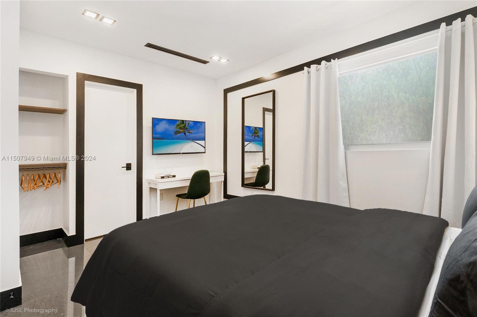 5624 NW 5th Ave Whole Villa, Miami, Florida 33127, 5 Bedrooms Bedrooms, ,5 BathroomsBathrooms,Residentiallease,For Rent,5624 NW 5th Ave Whole Villa,A11507949