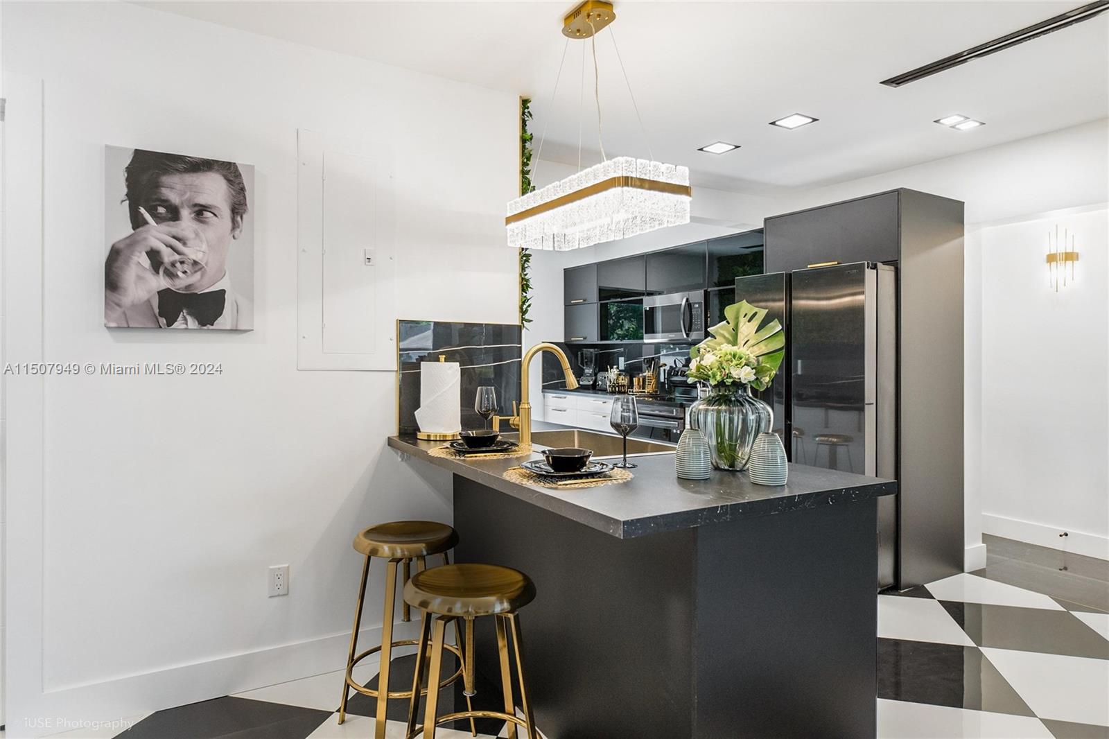 5624 NW 5th Ave Whole Villa, Miami, Florida 33127, 5 Bedrooms Bedrooms, ,5 BathroomsBathrooms,Residentiallease,For Rent,5624 NW 5th Ave Whole Villa,A11507949