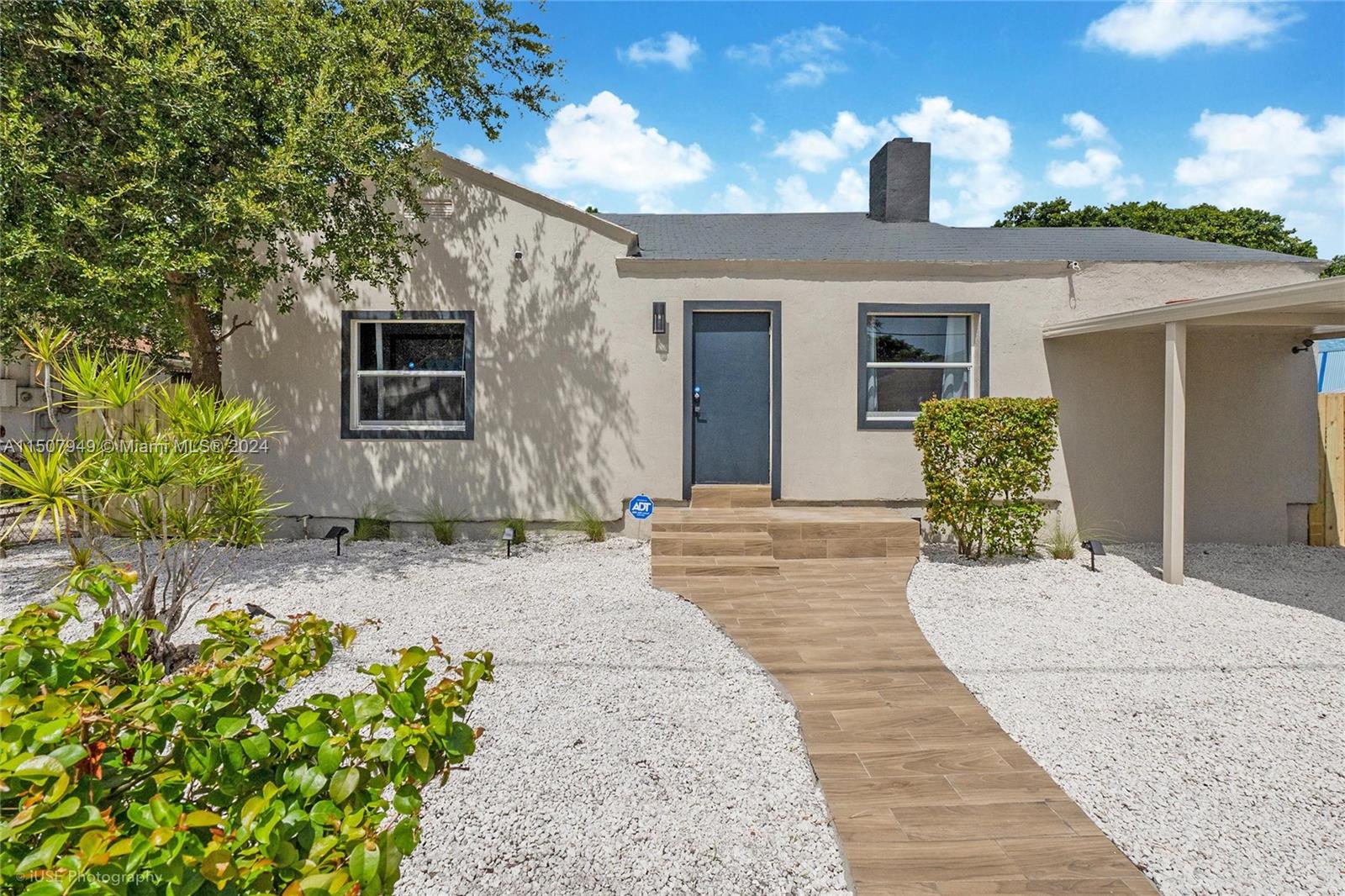 5624 NW 5th Ave Whole Villa, Miami, Florida 33127, 5 Bedrooms Bedrooms, ,5 BathroomsBathrooms,Residentiallease,For Rent,5624 NW 5th Ave Whole Villa,A11507949