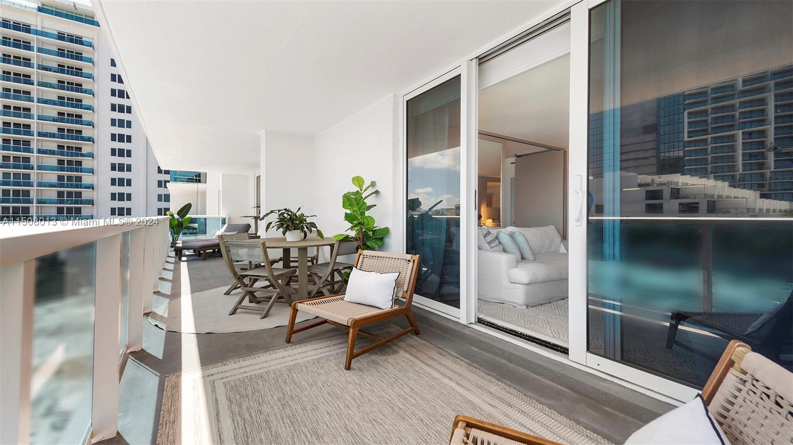 Miami Beach, Florida 33139, 2 Bedrooms Bedrooms, ,2 BathroomsBathrooms,Residentiallease,For Rent,A11508013