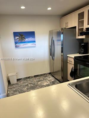 2555 Collins Ave 1410, Miami Beach, Florida 33140, 1 Bedroom Bedrooms, ,1 BathroomBathrooms,Residentiallease,For Rent,2555 Collins Ave 1410,A11508018