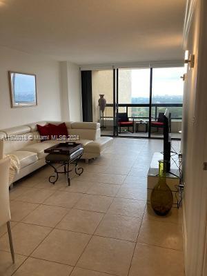 2555 Collins Ave 1410, Miami Beach, Florida 33140, 1 Bedroom Bedrooms, ,1 BathroomBathrooms,Residentiallease,For Rent,2555 Collins Ave 1410,A11508018