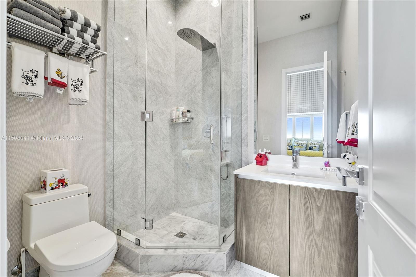 480 NE 31st St PH5201, Miami, Florida 33137, 4 Bedrooms Bedrooms, ,4 BathroomsBathrooms,Residential,For Sale,480 NE 31st St PH5201,A11508041