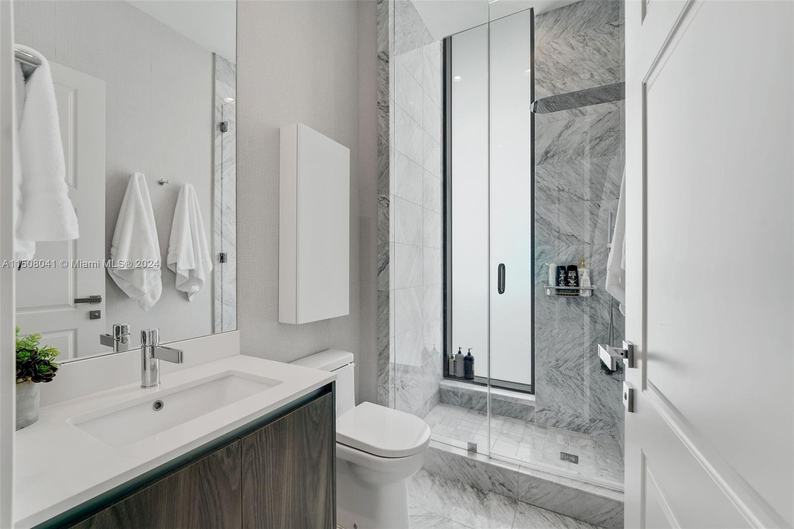 480 31st St, Miami, FL, 33137 United States, 4 Bedrooms Bedrooms, ,4 BathroomsBathrooms,Residential,For Sale,31st St,A11508041