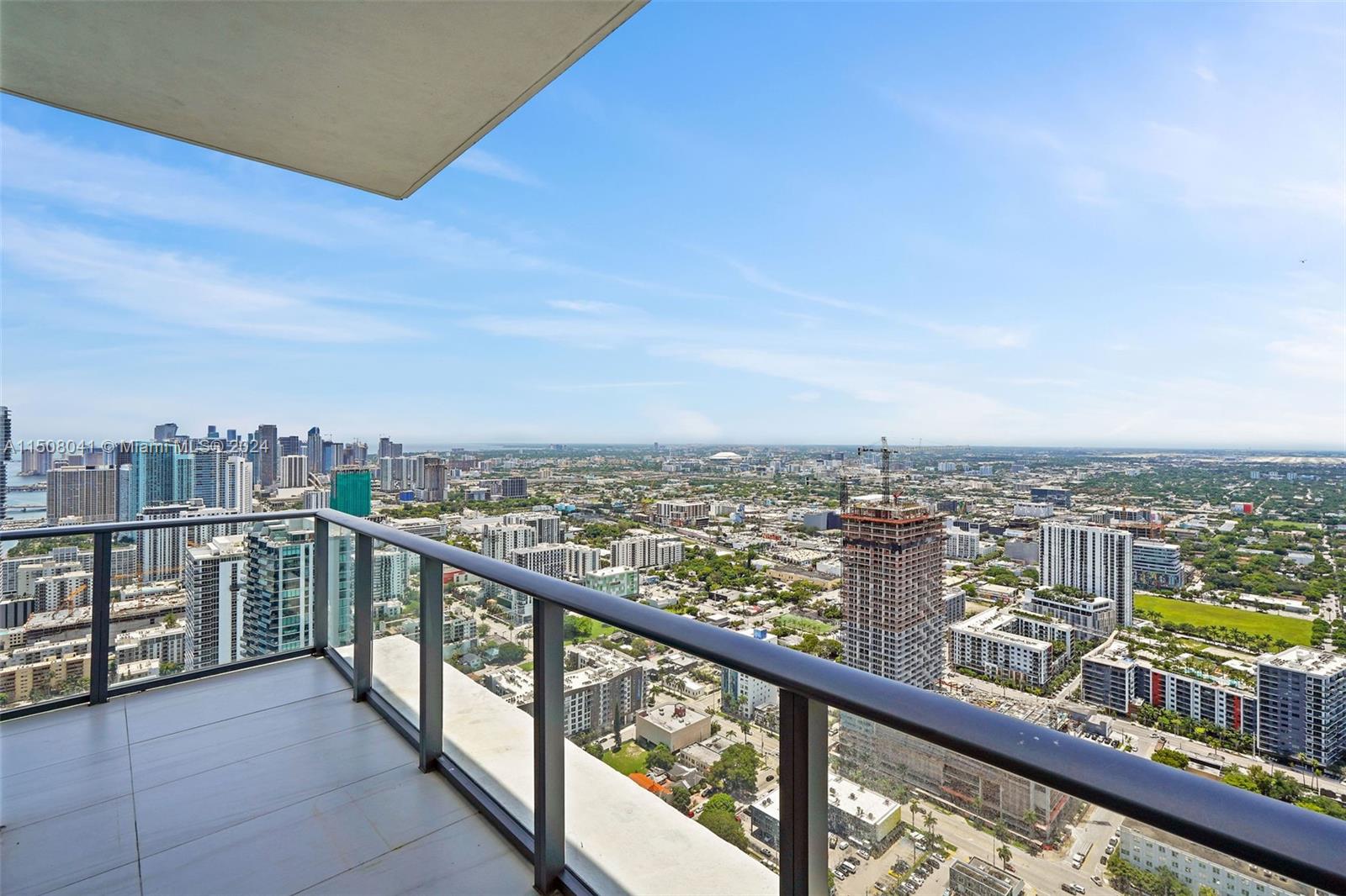 480 NE 31st St PH5201, Miami, Florida 33137, 4 Bedrooms Bedrooms, ,4 BathroomsBathrooms,Residential,For Sale,480 NE 31st St PH5201,A11508041