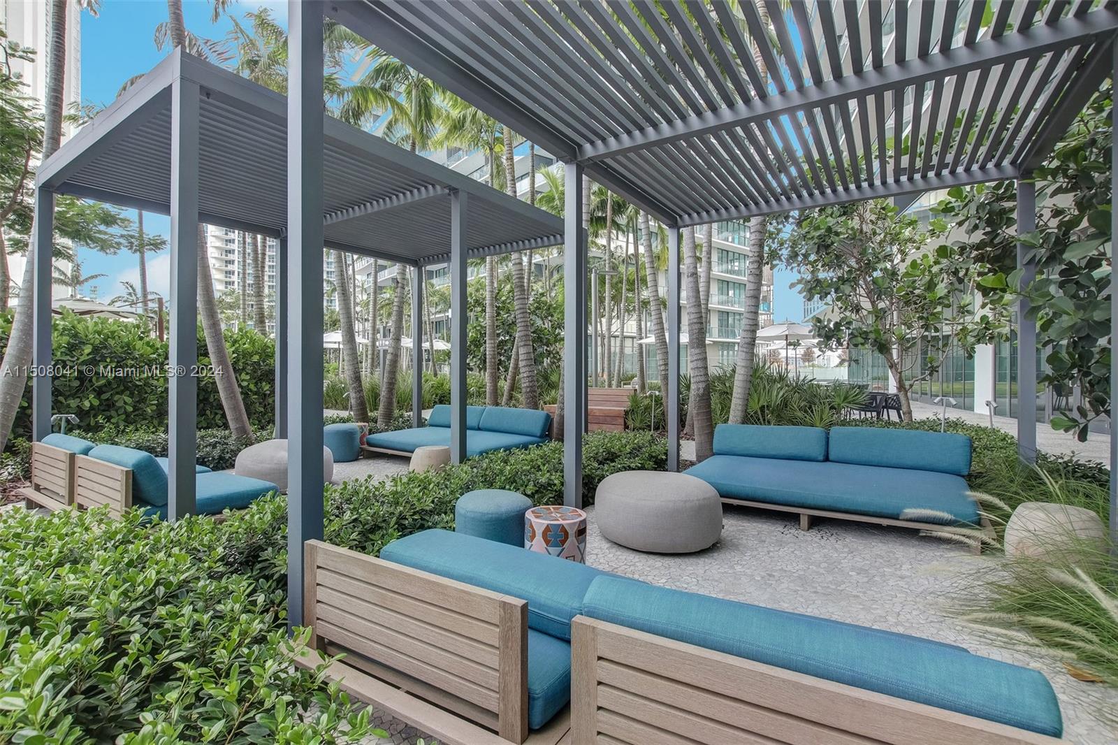 480 NE 31st St PH5201, Miami, Florida 33137, 4 Bedrooms Bedrooms, ,4 BathroomsBathrooms,Residential,For Sale,480 NE 31st St PH5201,A11508041