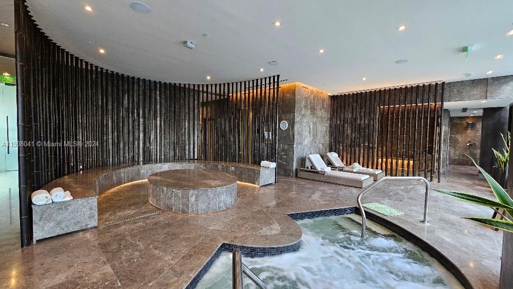 480 NE 31st St PH5201, Miami, Florida 33137, 4 Bedrooms Bedrooms, ,4 BathroomsBathrooms,Residential,For Sale,480 NE 31st St PH5201,A11508041