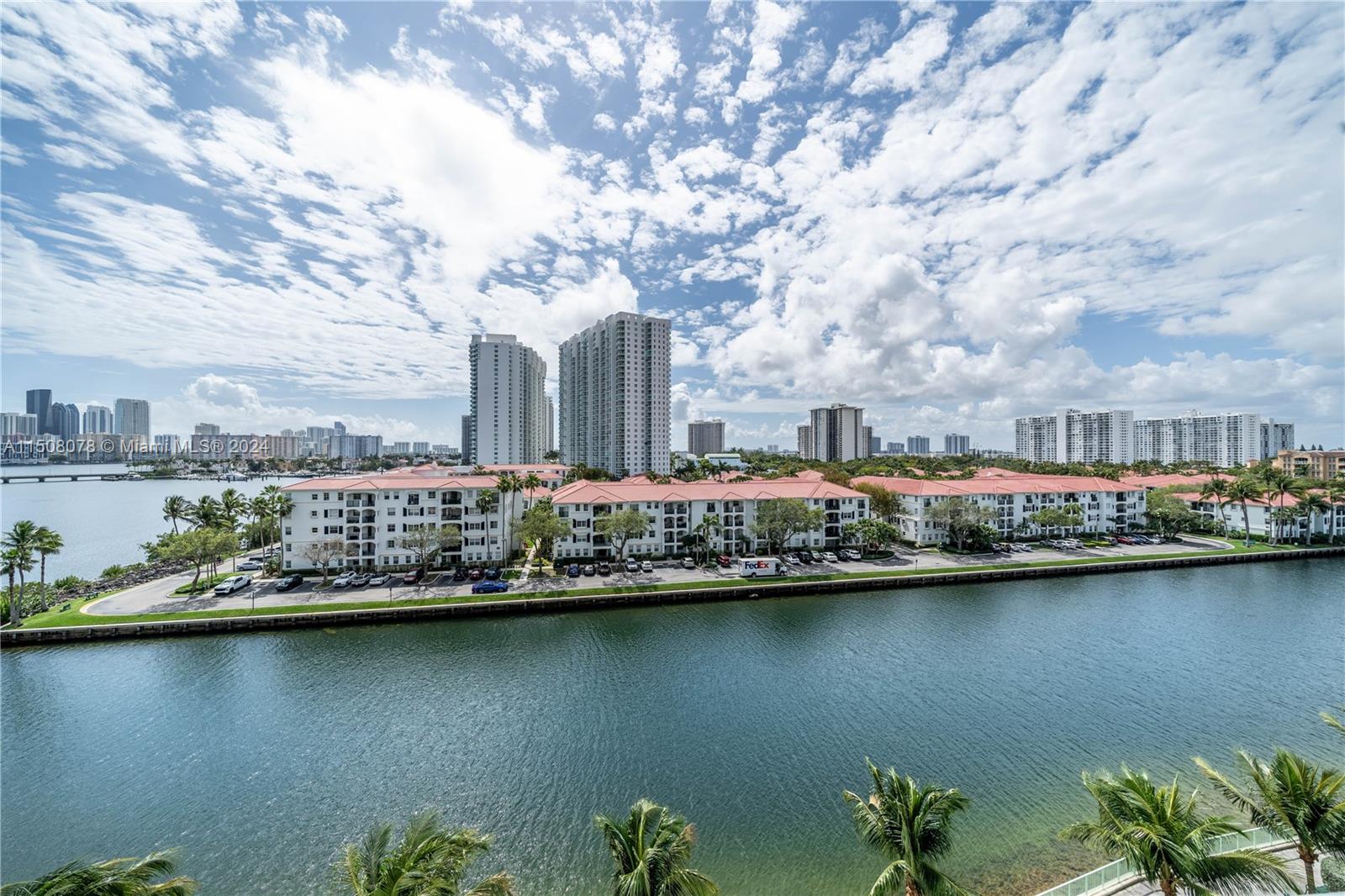 3250 NE 188th St 606, Aventura, Florida 33180, 4 Bedrooms Bedrooms, ,5 BathroomsBathrooms,Residential,For Sale,3250 NE 188th St 606,A11508078