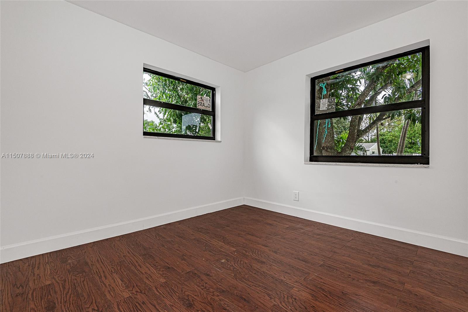 2280 43rd Ter, Fort Lauderdale, FL, 33317 United States, 4 Bedrooms Bedrooms, ,3 BathroomsBathrooms,Residential,For Sale,43rd Ter,A11507888