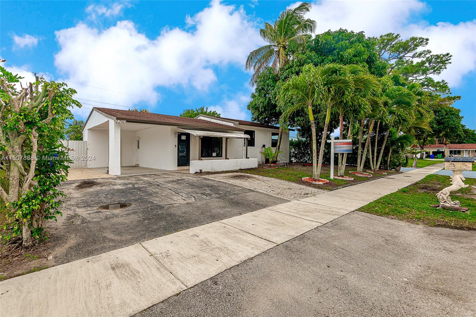 2280 43rd Ter, Fort Lauderdale, FL, 33317 United States, 4 Bedrooms Bedrooms, ,3 BathroomsBathrooms,Residential,For Sale,43rd Ter,A11507888