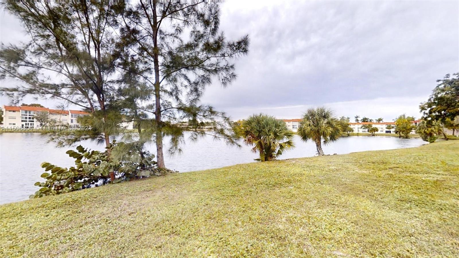 2901 Sunrise Lakes Dr, Sunrise, FL, 33322 United States, 2 Bedrooms Bedrooms, ,2 BathroomsBathrooms,Residential,For Sale,Sunrise Lakes Dr,A11506604