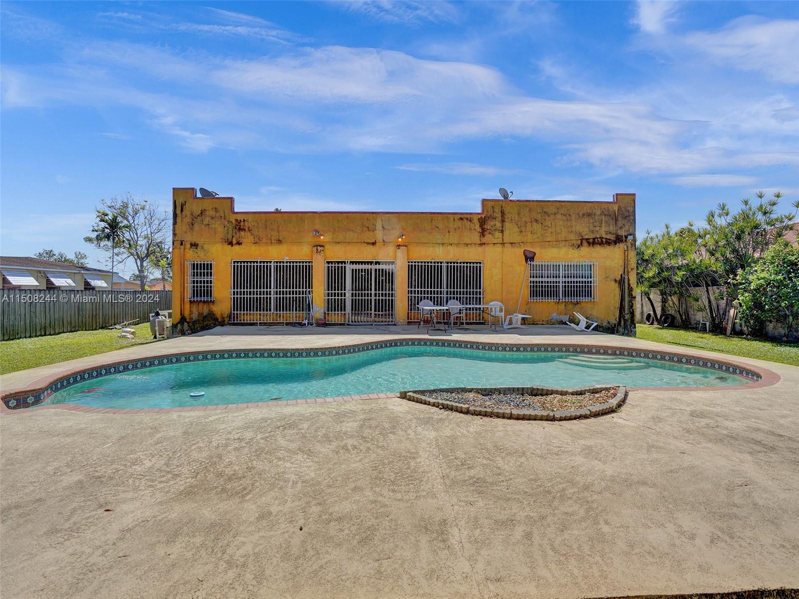 8311 Grand Canal Dr, Miami, FL, 33144 United States, 7 Bedrooms Bedrooms, ,3 BathroomsBathrooms,Residential,For Sale,Grand Canal Dr,A11508244