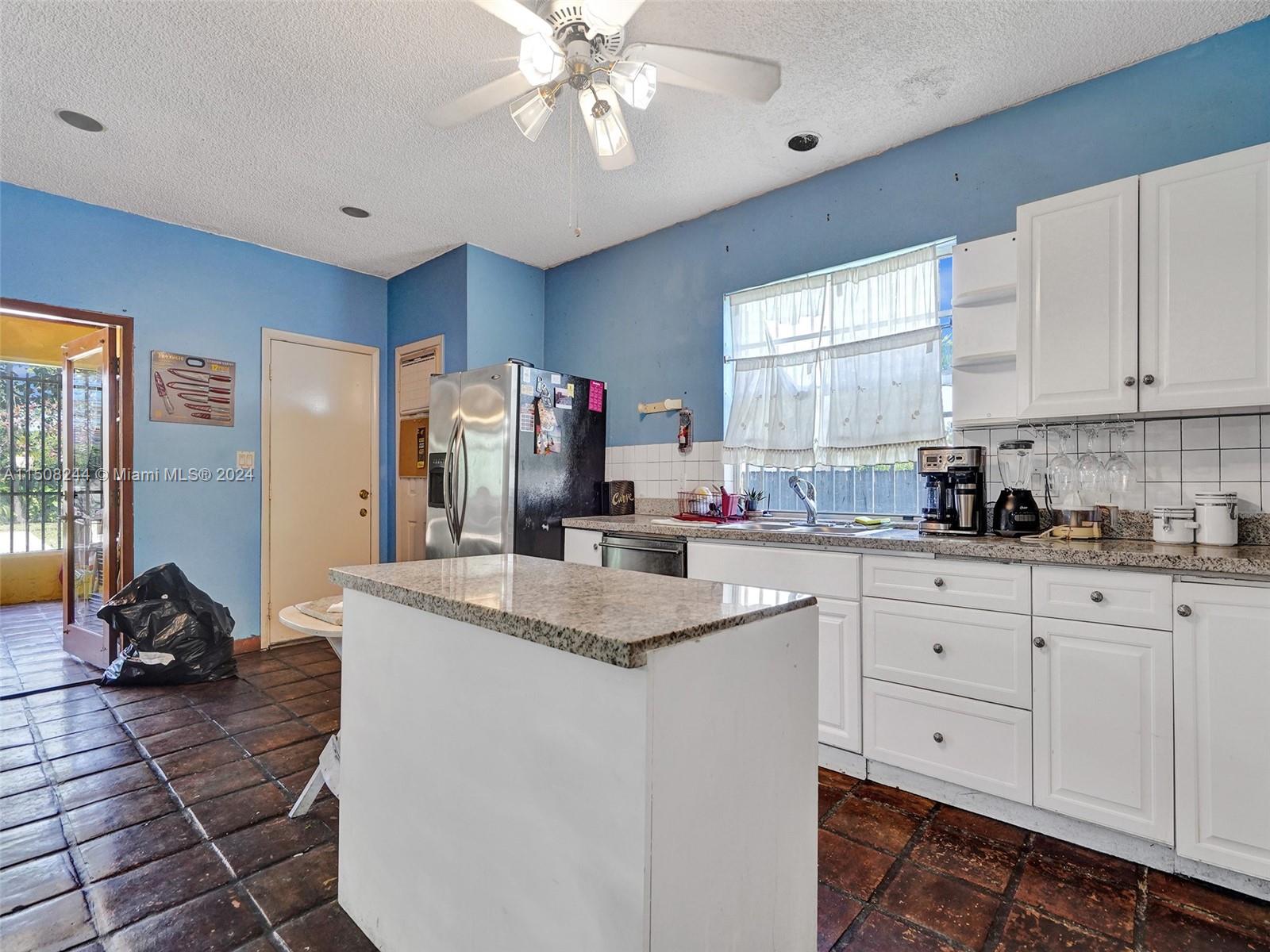 8311 Grand Canal Dr, Miami, FL, 33144 United States, 7 Bedrooms Bedrooms, ,3 BathroomsBathrooms,Residential,For Sale,Grand Canal Dr,A11508244