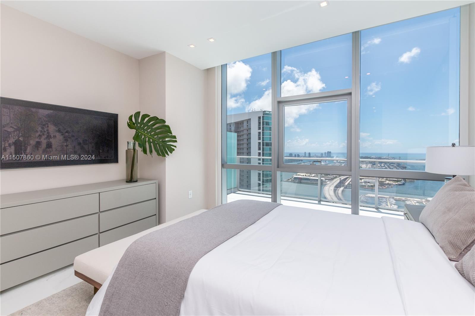 851 NE 1st Ave PH4611, Miami, Florida 33132, 4 Bedrooms Bedrooms, ,5 BathroomsBathrooms,Residentiallease,For Rent,851 NE 1st Ave PH4611,A11507860