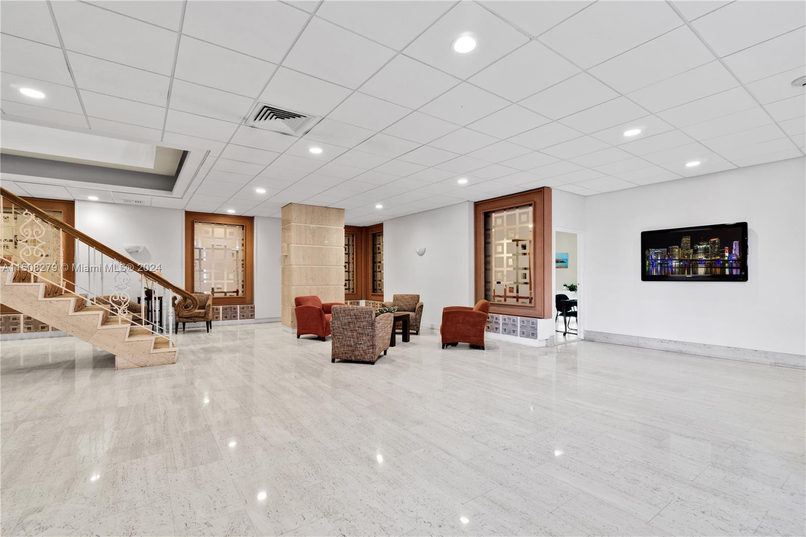 2899 Collins Ave 612, Miami Beach, Florida 33140, 2 Bedrooms Bedrooms, ,2 BathroomsBathrooms,Residential,For Sale,2899 Collins Ave 612,A11508279