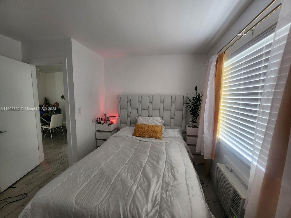 932 Euclid Ave 7, Miami Beach, Florida 33139, 1 Bedroom Bedrooms, ,1 BathroomBathrooms,Residential,For Sale,932 Euclid Ave 7,A11508352
