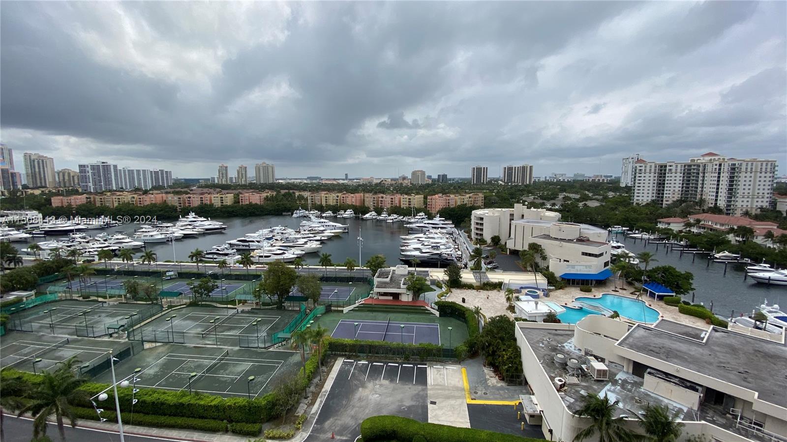 19707 Turnberry Way 14C, Aventura, Florida 33180, 1 Bedroom Bedrooms, ,1 BathroomBathrooms,Residentiallease,For Rent,19707 Turnberry Way 14C,A11508113