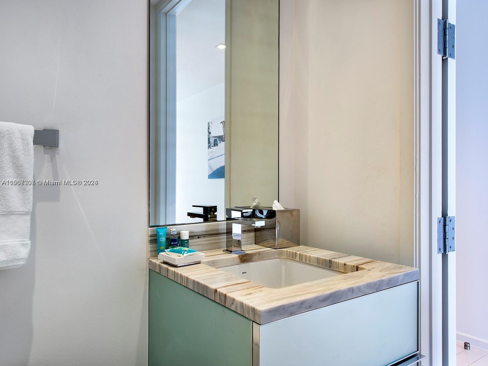 2201 Collins Ave, Miami Beach, FL, 33139 United States, 2 Bedrooms Bedrooms, ,1 BathroomBathrooms,Residential,For Sale,Collins Ave,A11508307