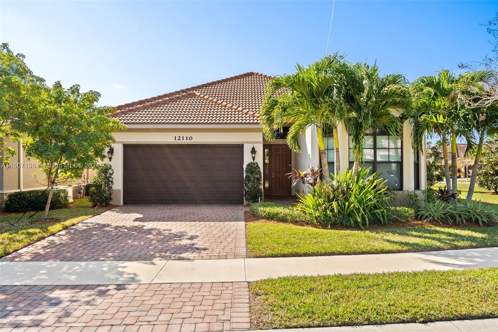 12110 N KALMAR CIR N, Parkland, Florida 33076, 3 Bedrooms Bedrooms, 7 Rooms Rooms,2 BathroomsBathrooms,Residential,For Sale,12110 N KALMAR CIR N,A11507196