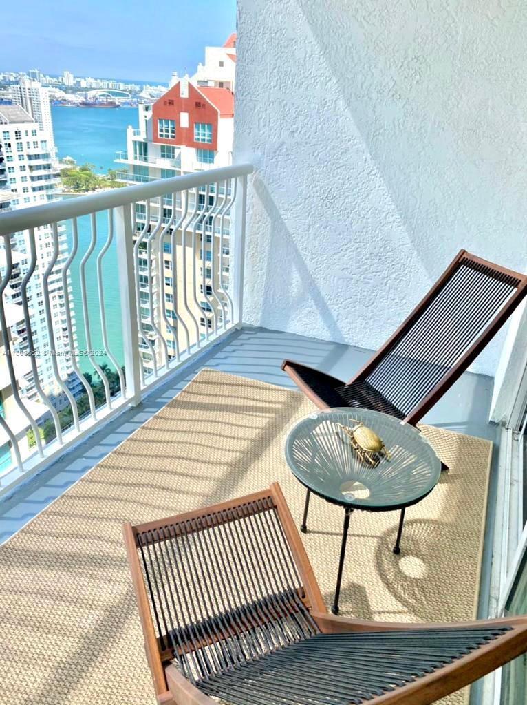 1200  Brickell Bay Dr #4010 For Sale A11508062, FL
