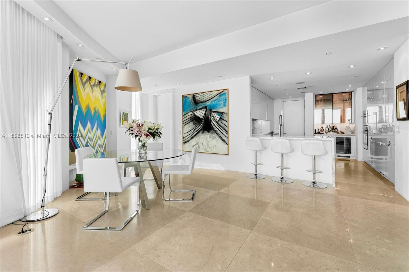 5959 Collins Ave 1102, Miami Beach, Florida 33140, 3 Bedrooms Bedrooms, ,4 BathroomsBathrooms,Residential,For Sale,5959 Collins Ave 1102,A11508510