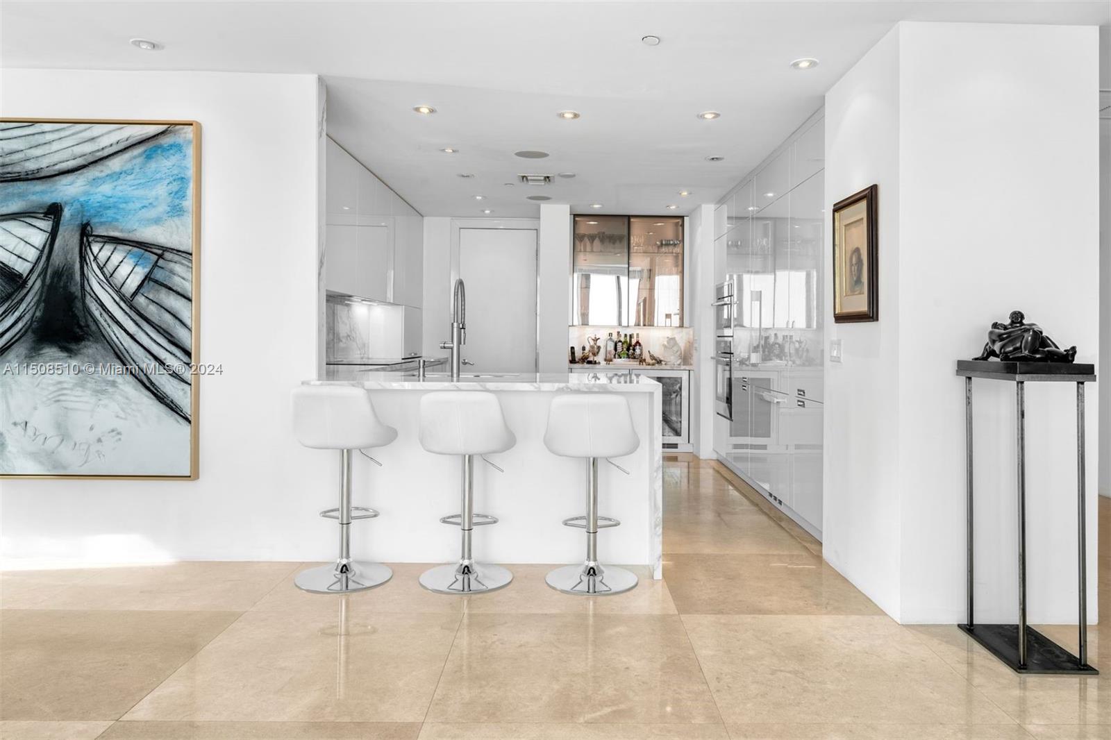 5959 Collins Ave 1102, Miami Beach, Florida 33140, 3 Bedrooms Bedrooms, ,4 BathroomsBathrooms,Residential,For Sale,5959 Collins Ave 1102,A11508510