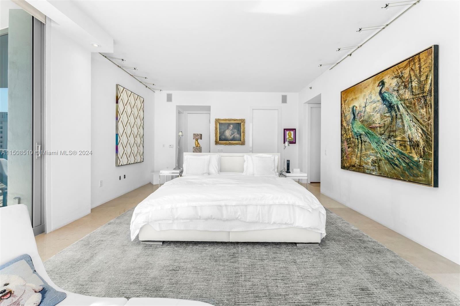 5959 Collins Ave, Miami Beach, FL, 33140 United States, 3 Bedrooms Bedrooms, ,4 BathroomsBathrooms,Residential,For Sale,Collins Ave,A11508510